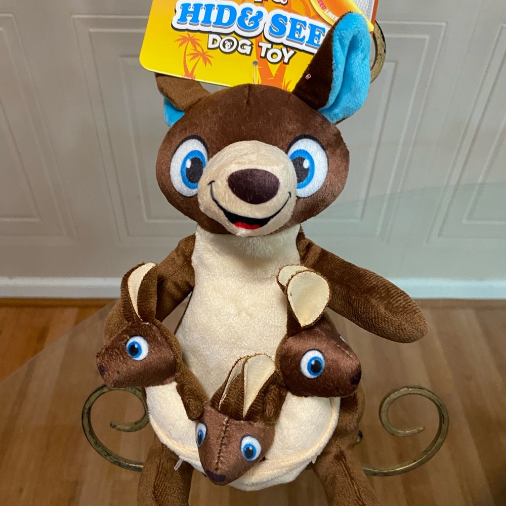 Kangaroo Dog Toy for Medium to Large Dogs Clinker & Squeakers 12”